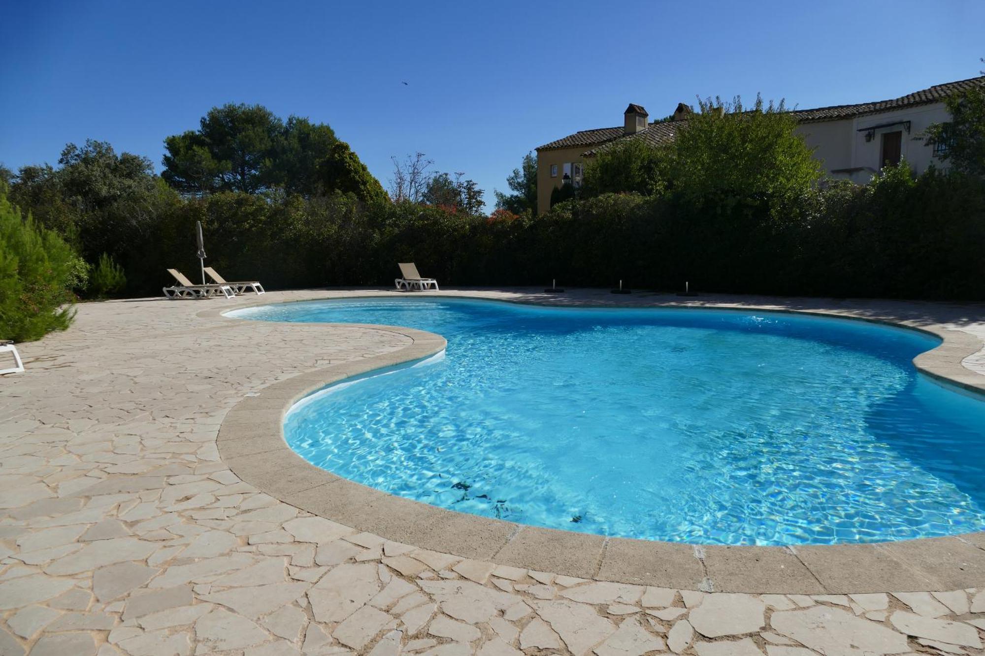 Appartement Clim & Piscine Sur Golf 蓬特洛耶尔 外观 照片