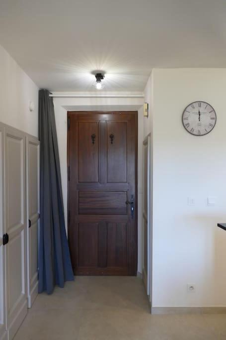 Appartement Clim & Piscine Sur Golf 蓬特洛耶尔 外观 照片