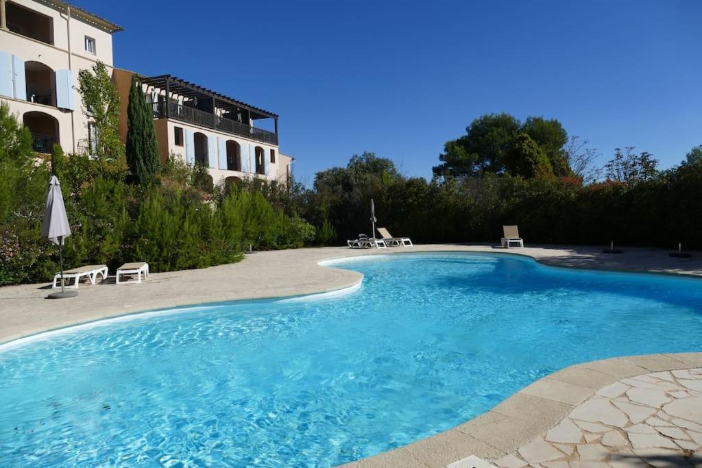 Appartement Clim & Piscine Sur Golf 蓬特洛耶尔 外观 照片